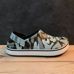 Crocs Off Court Camo Redux Clog